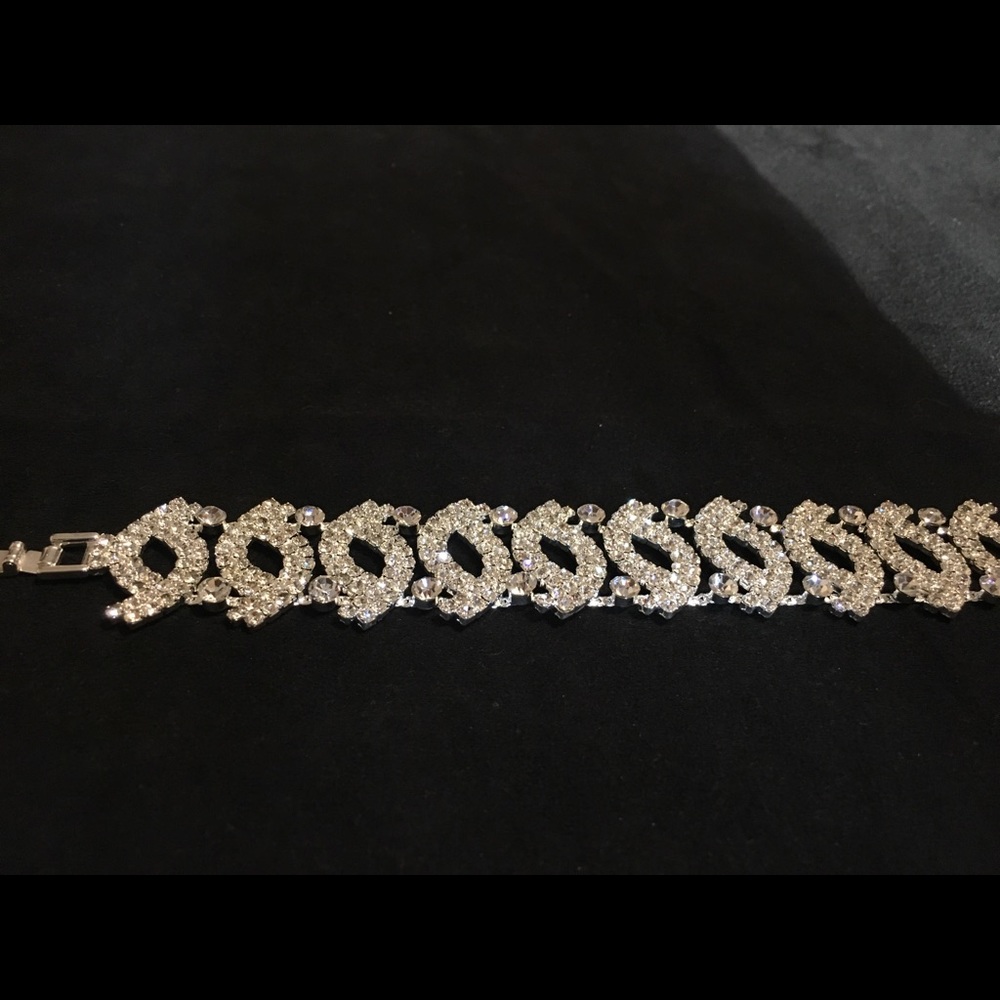 Silver Bracelet - Picture 2 of 3
